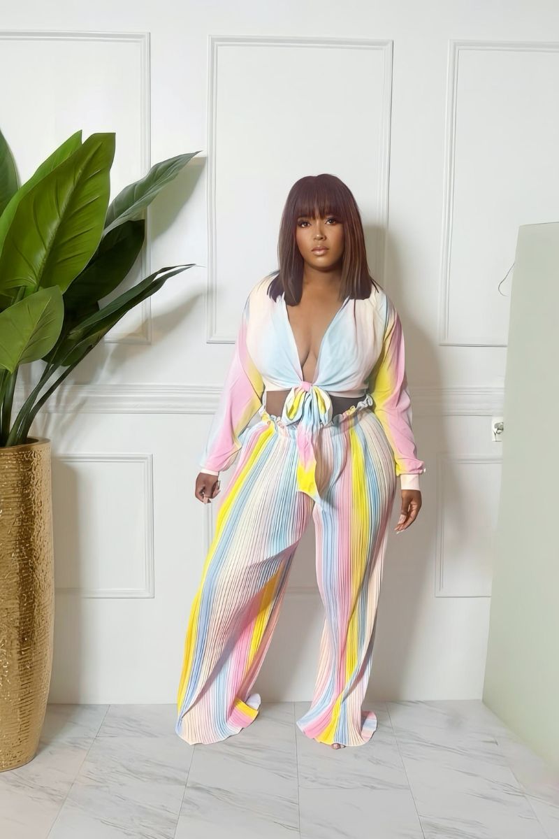 Pastel colored wide leg pants set with pleats